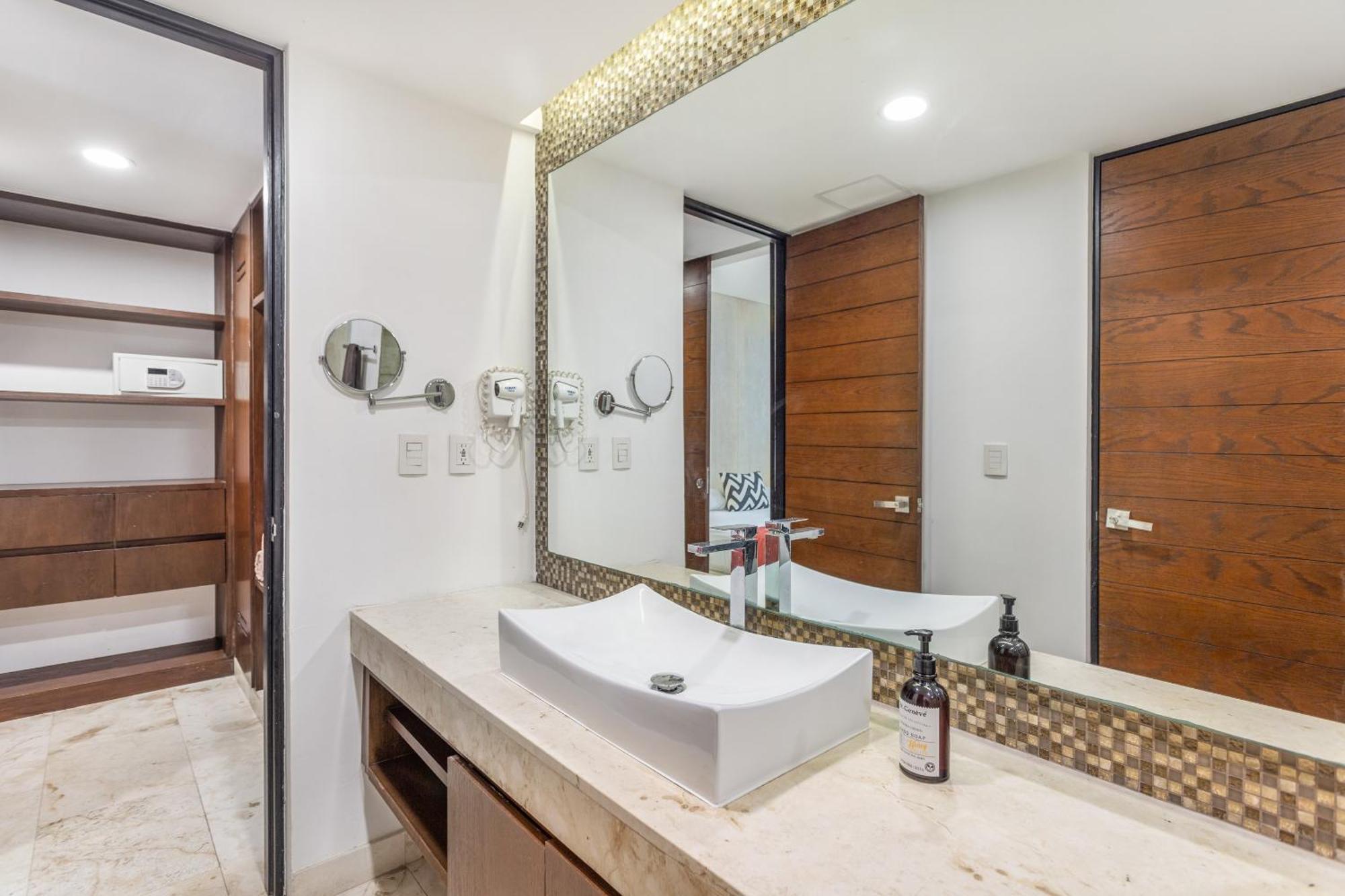 Anah Luxury Condos 신데 델 카르멘 외부 사진
